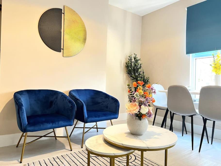Central Winchester Serviced Apartments Exteriör bild